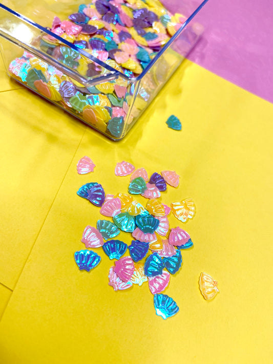 Holographic Shell Shape Confetti